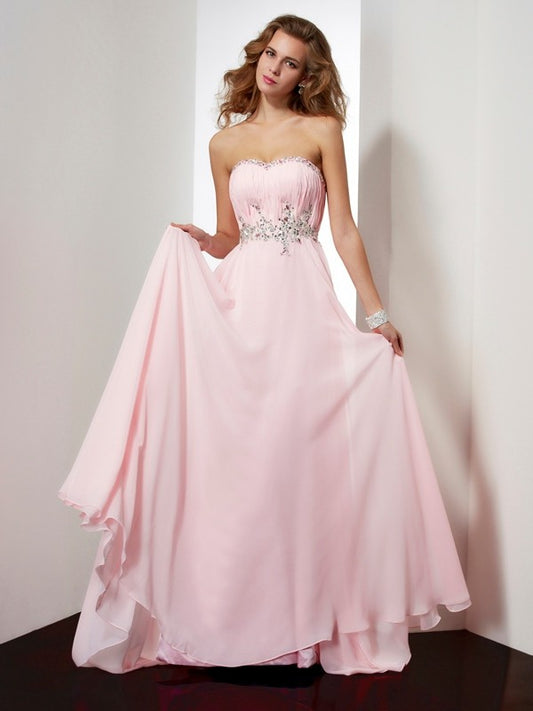 A-Line/Princess Sweetheart Sleeveless Beading Applique Long Chiffon Dresses
